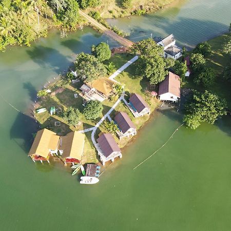 Sunset Nam Ngum Resort Vang Vieng Εξωτερικό φωτογραφία
