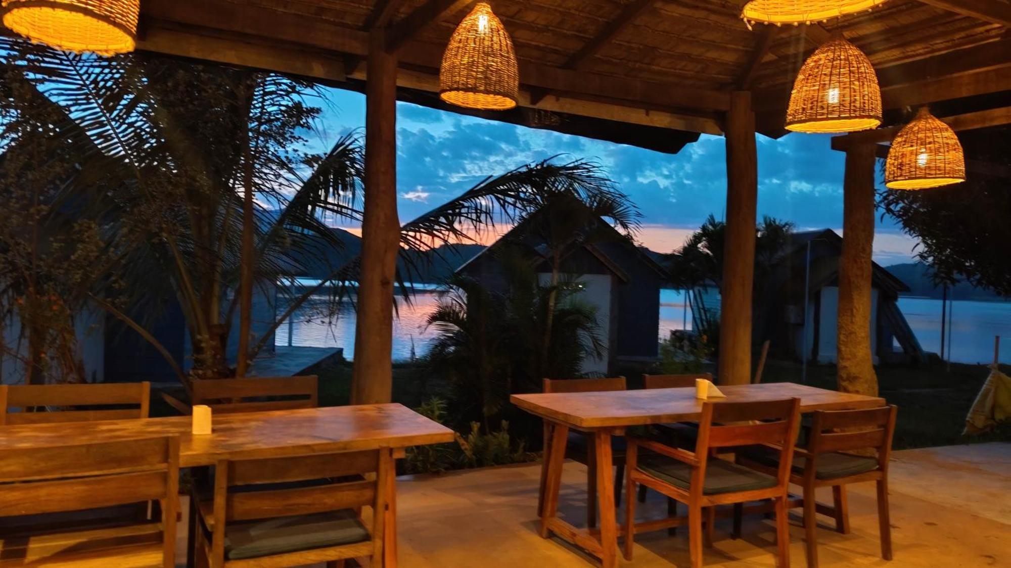 Sunset Nam Ngum Resort Vang Vieng Εξωτερικό φωτογραφία
