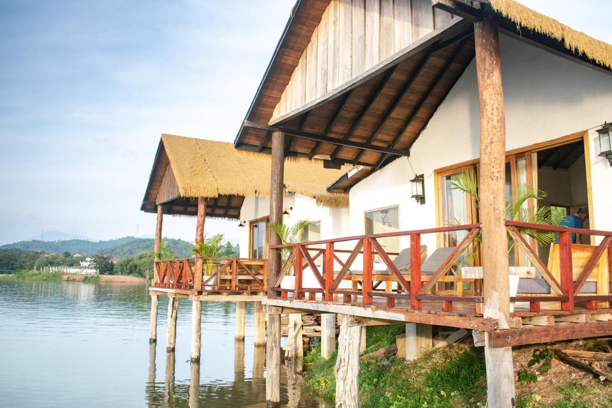 Sunset Nam Ngum Resort Vang Vieng Εξωτερικό φωτογραφία